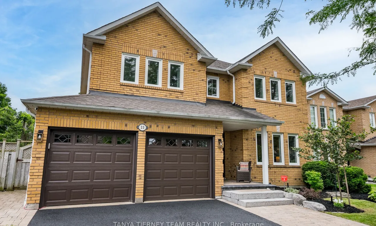 23 Donald Wilson St, Whitby, ON L1R 2H5