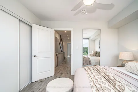 1706 Pleasure Valley Path, Oshawa, ON L1G 0E3