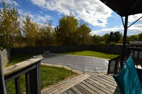 55 Bridges Dr, Clarington, ON L1B 1M7