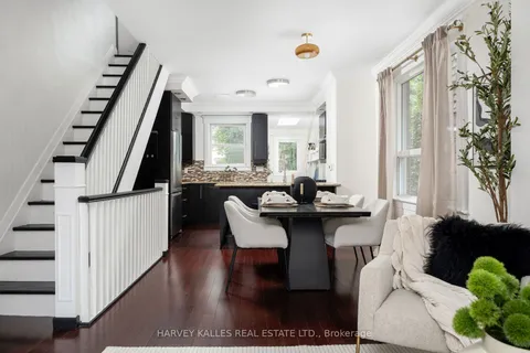 20 Cedarvale Ave, Toronto, ON M4C 4J4