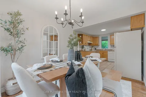 5274 Old Brock Rd, Pickering, ON L1Y 1A1