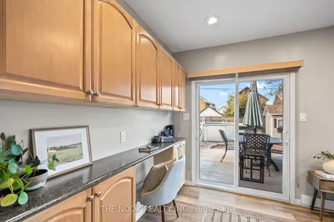 140 Agnes St, Oshawa, ON L1G 1V4