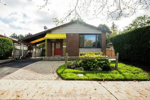 54 Howell Square, Toronto, ON M1B 1C4