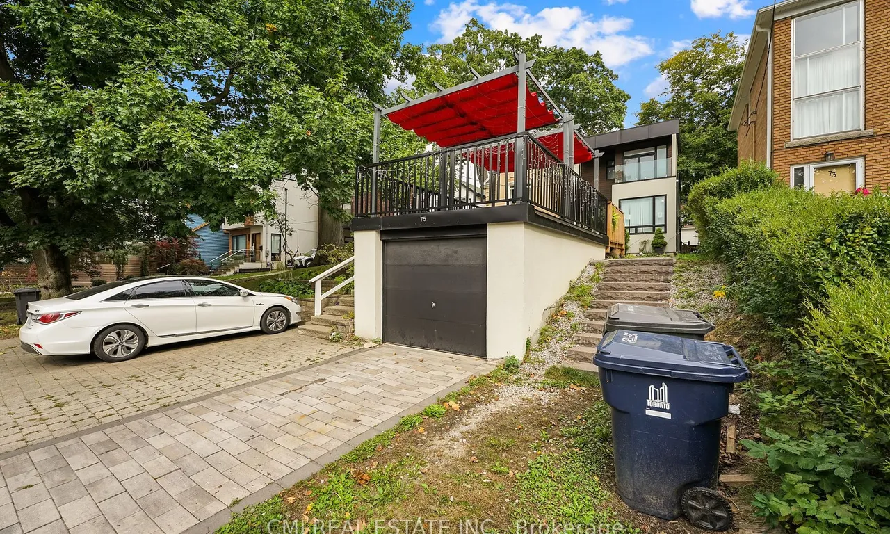 75 Kenilworth Ave, Toronto, ON M4L 3S4