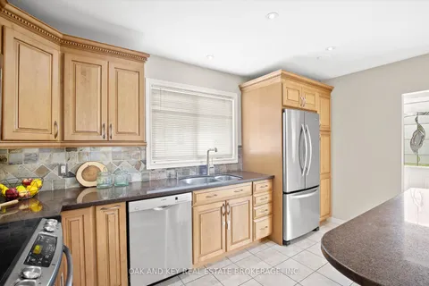 40 Woodhouse Cres, Ajax, ON L1S 2N4