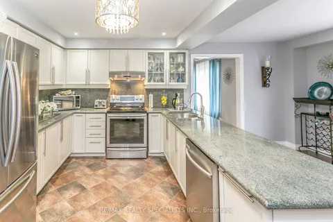 49 Simms Dr, Ajax, ON L1T 3J9