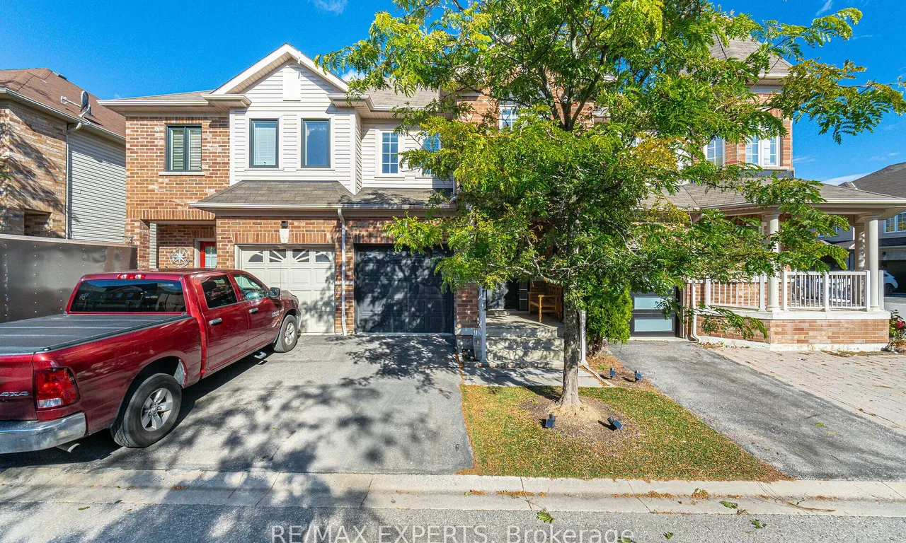 29 Delight Way, Whitby, ON L1M 0G1
