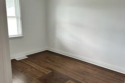 557 Wilson Rd, Oshawa, ON L1H 6E3