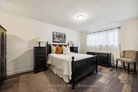 791 Oshawa Blvd, Oshawa, ON L1G 5V1