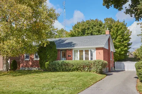 112 Byng Ave, Oshawa, ON L1G 3N3