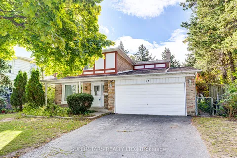 15 Pipers Green Ave, Toronto, ON M1S 3J9