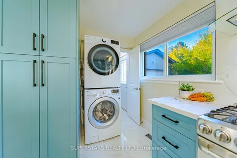 67 Clements Rd, Ajax, ON L1S 1L3