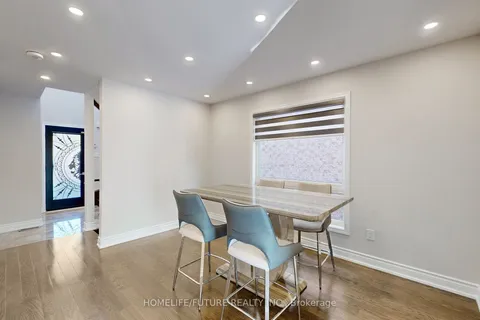 26 Salamander St, Toronto, ON M1X 1Y9