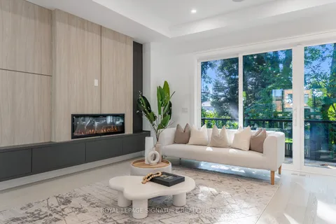 5 Holborne Ave, Toronto, ON M4C 2P8