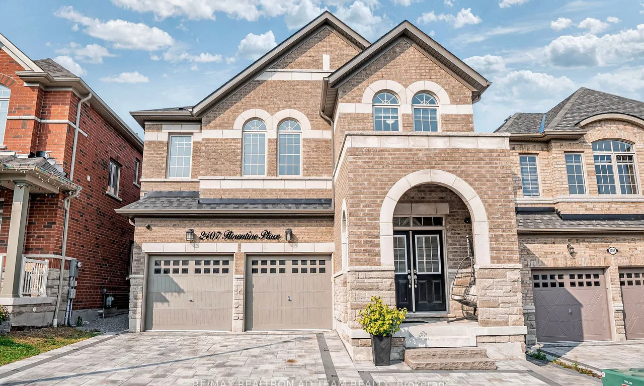 2407 Florentine Pl, Pickering, ON L1X 0H1