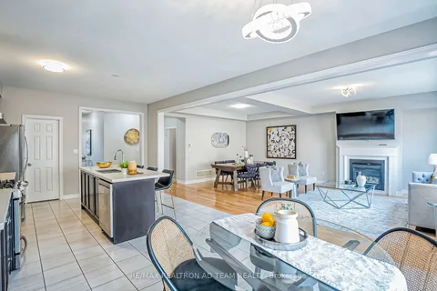 2407 Florentine Pl, Pickering, ON L1X 0H1