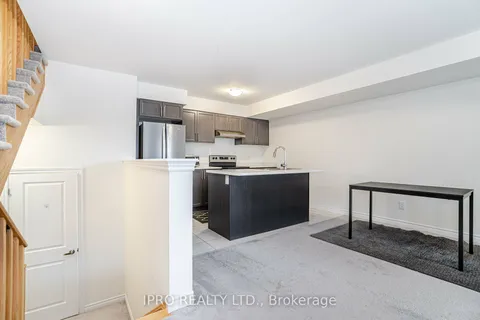 48 Porcelain Way, Whitby, ON L1R 0R6