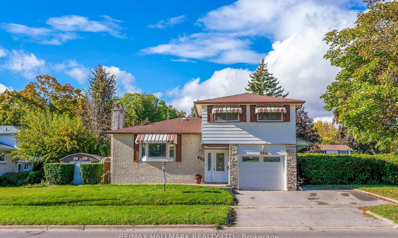 690 Adelaide Ave, Oshawa, ON L1G 2A8