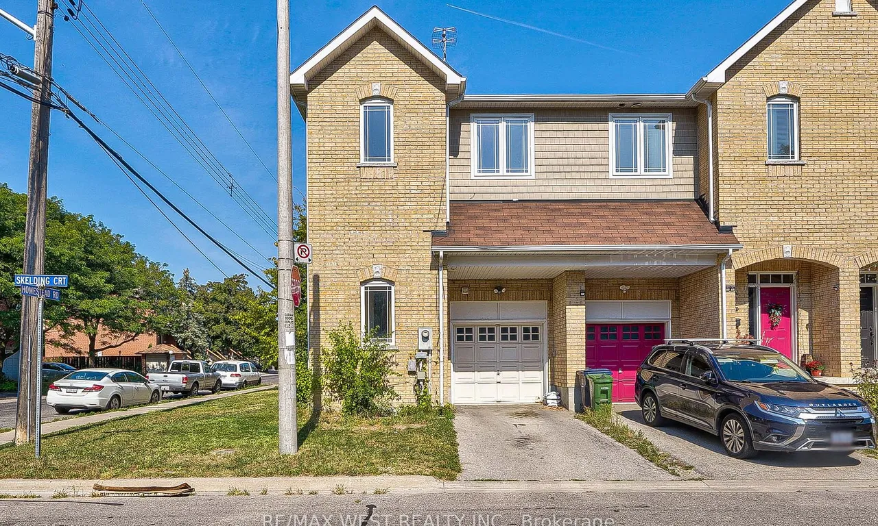 135 Homestead Rd, Toronto, ON M1E 3S1