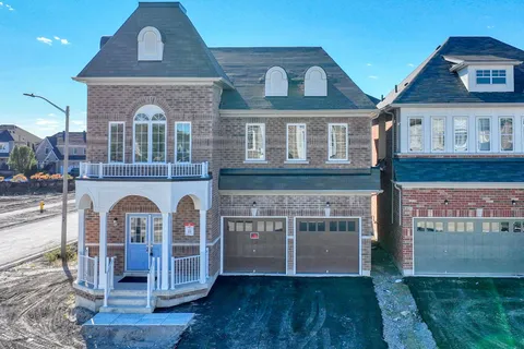 1184 Drinkle Cres, Oshawa, ON L1K 2V5