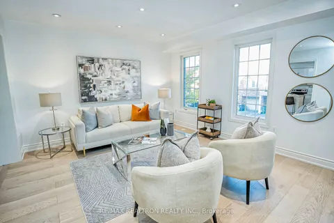 14 Snowgoose Terr, Toronto, ON M1B 0A9