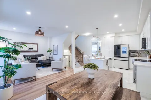 16 Clutterbuck Lane, Ajax, ON L1T 0P8