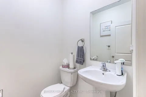 120 Ogston Cres, Whitby, ON L1P 0H3