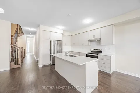 133 Laing Dr, Whitby, ON L1P 0N5