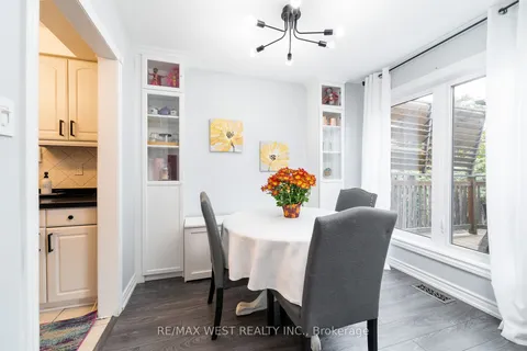 81 Chatfield Dr, Ajax, ON L1T 2J4