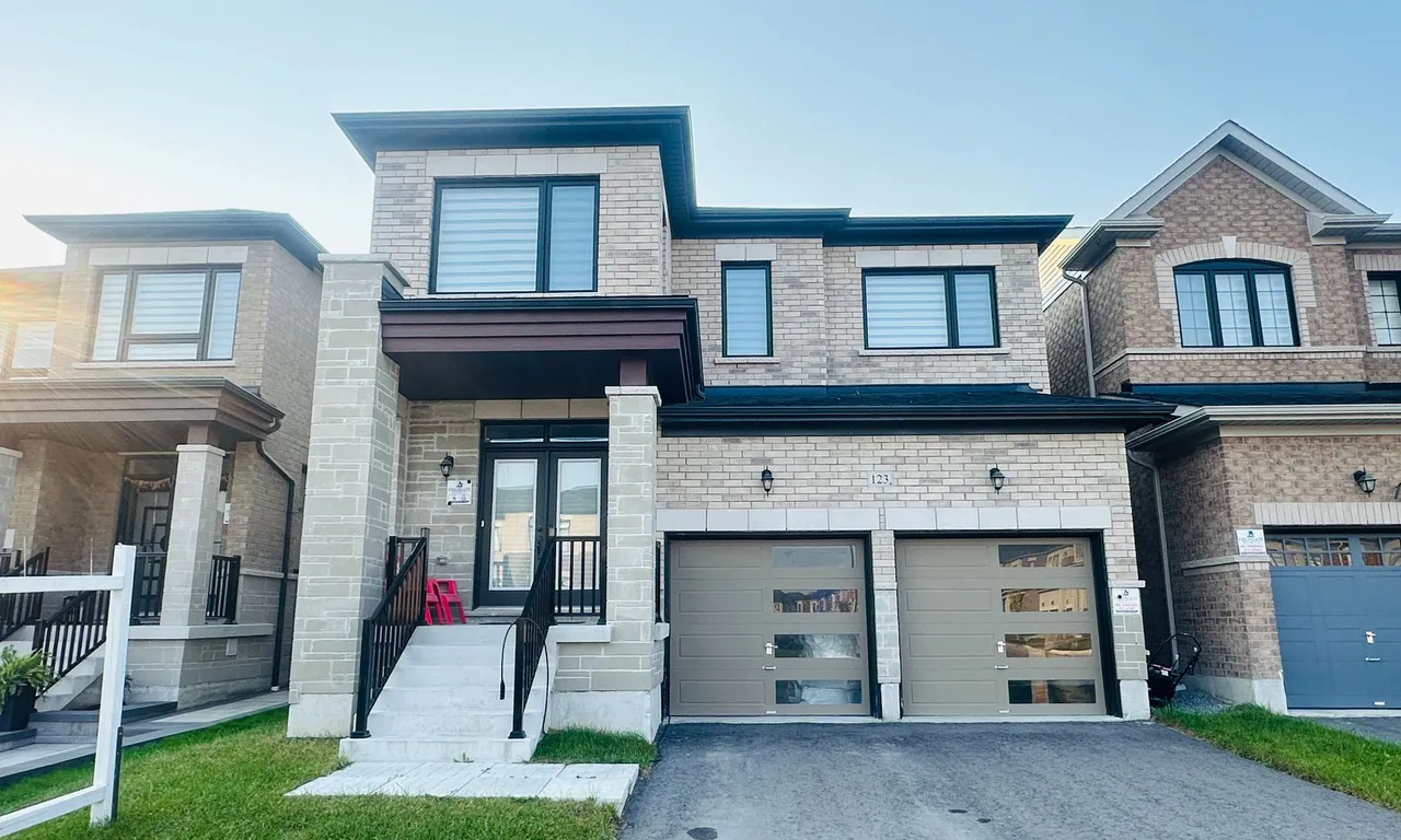123 Micklefield Ave, Whitby, ON L1P 0L3