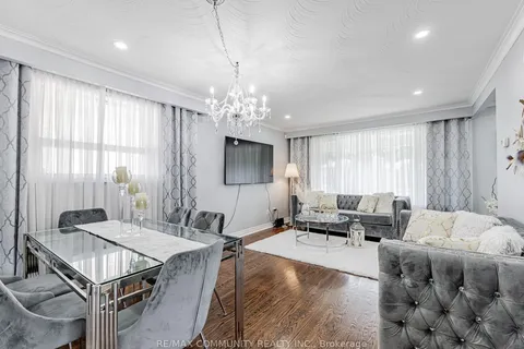 34 Alpaca Dr, Toronto, ON M1J 2Z7