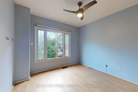 211 Booth Ave, Toronto, ON M4M 2M6