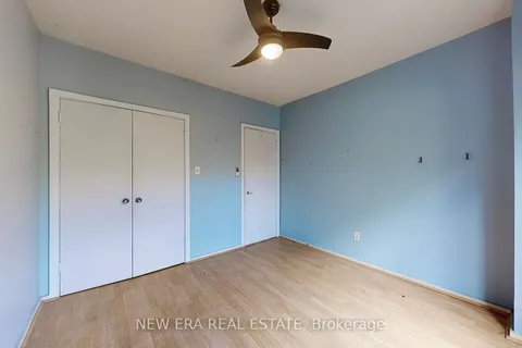 211 Booth Ave, Toronto, ON M4M 2M6