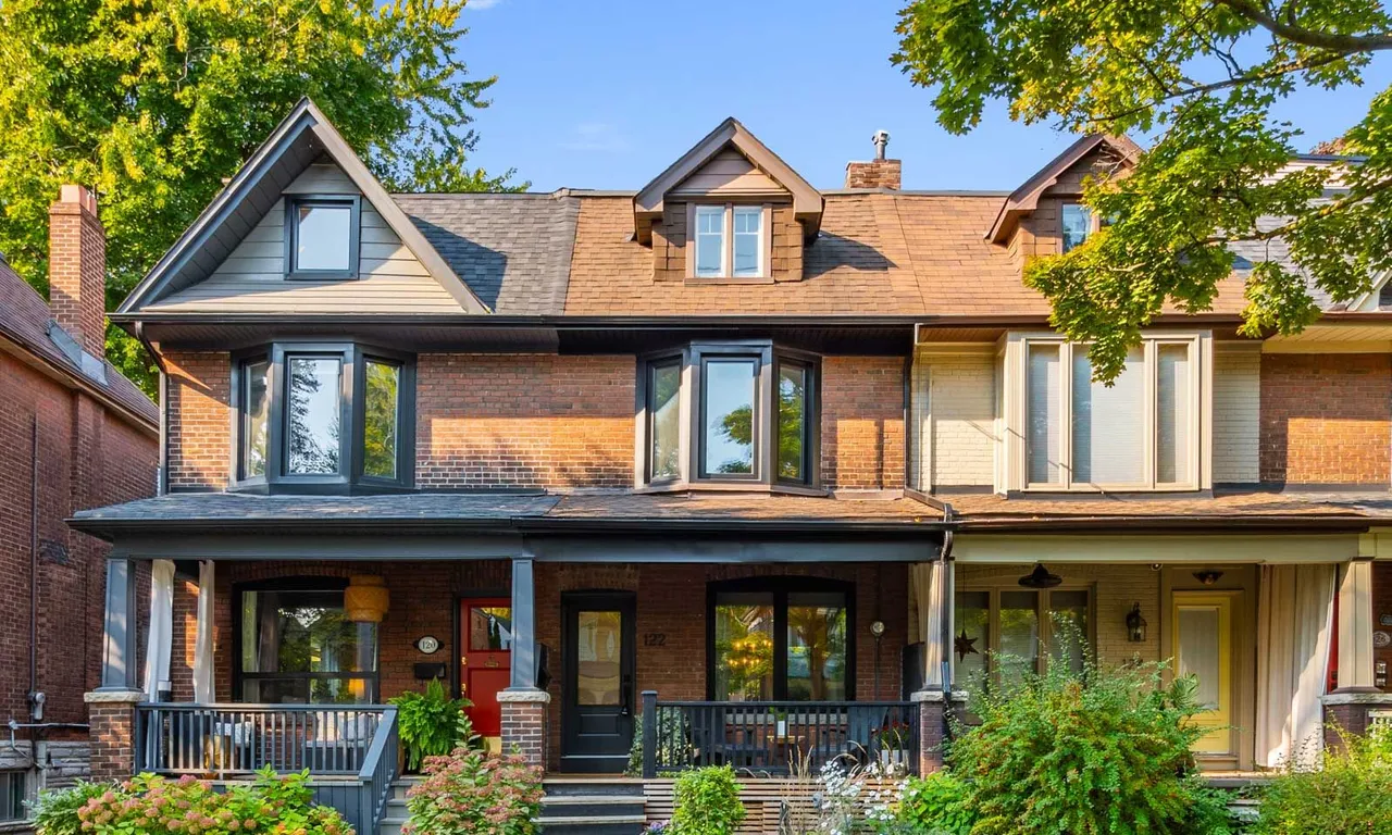 122 Langford Ave, Toronto, ON M4J 3E3