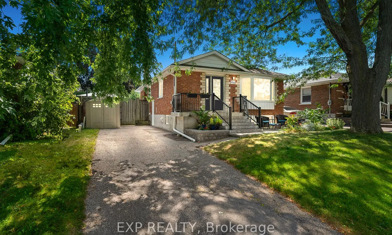 289 Ridgeway Ave, Oshawa, ON L1J 2T9