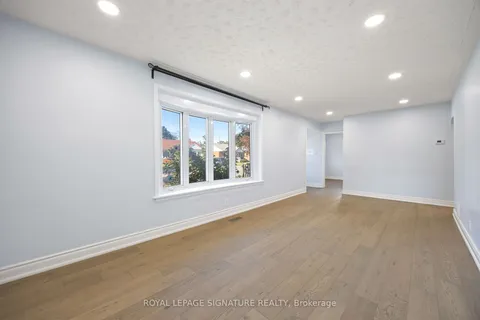 75 Admiral Rd, Ajax, ON L1S 2N8