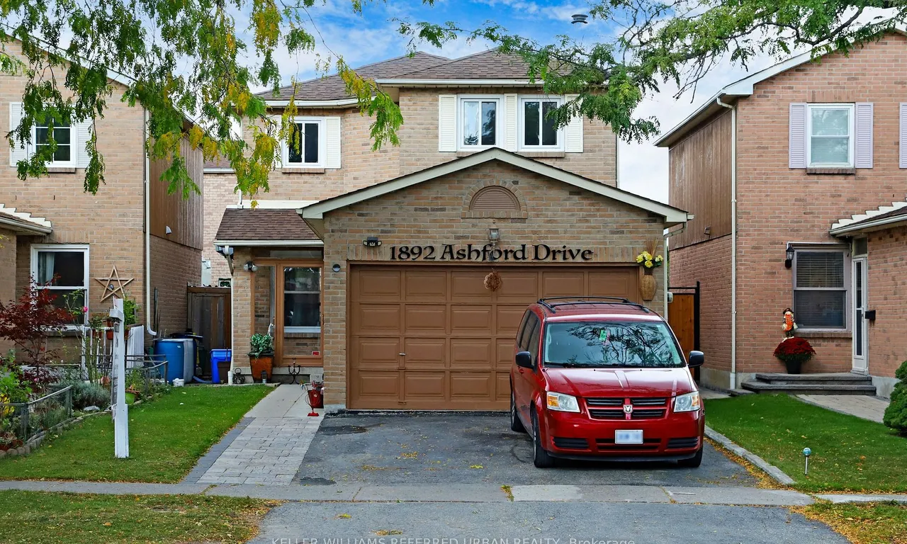 1892 Ashford Dr, Pickering, ON L1V 6C4