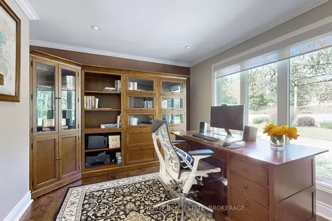 5 McNamara Crt, Ajax, ON L1T 4W6