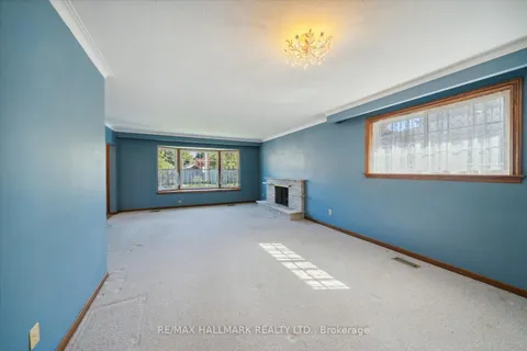 78 Eastville Ave, Toronto, ON M1M 2N9