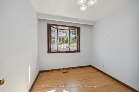 78 Eastville Ave, Toronto, ON M1M 2N9