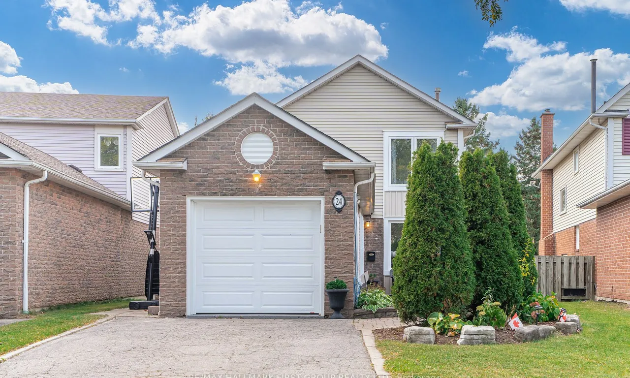 24 Habitant Cres, Whitby, ON L1P 1E2