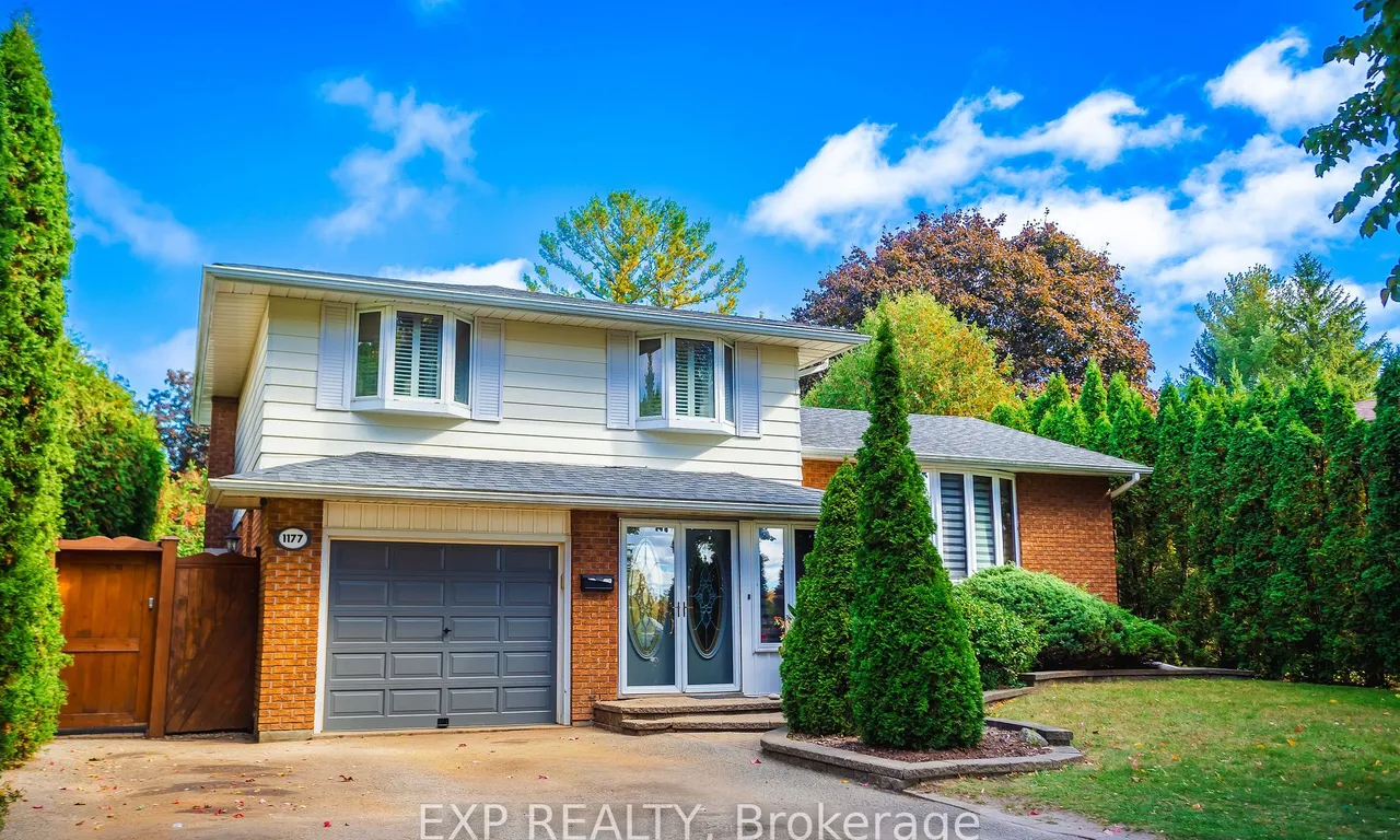 1177 Mohawk St, Oshawa, ON L1G 7B7