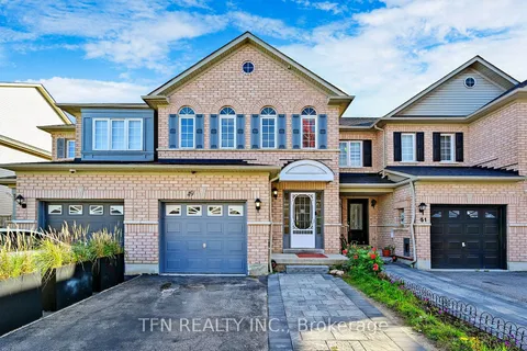 49 Macmillan Ave, Whitby, ON L1R 3H3