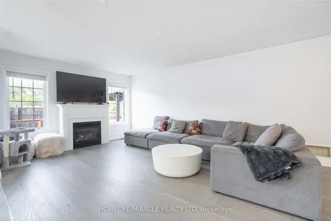 76 Jennings Dr, Clarington, ON L1C 0C2