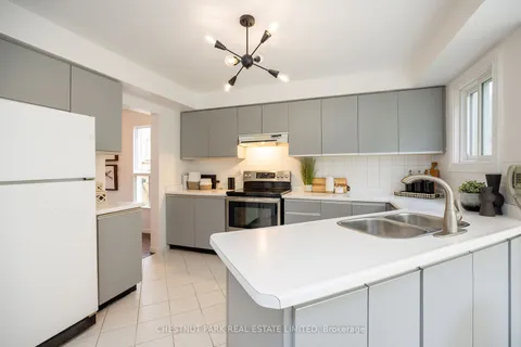 74 Milldock Dr, Toronto, ON M1C 4L3