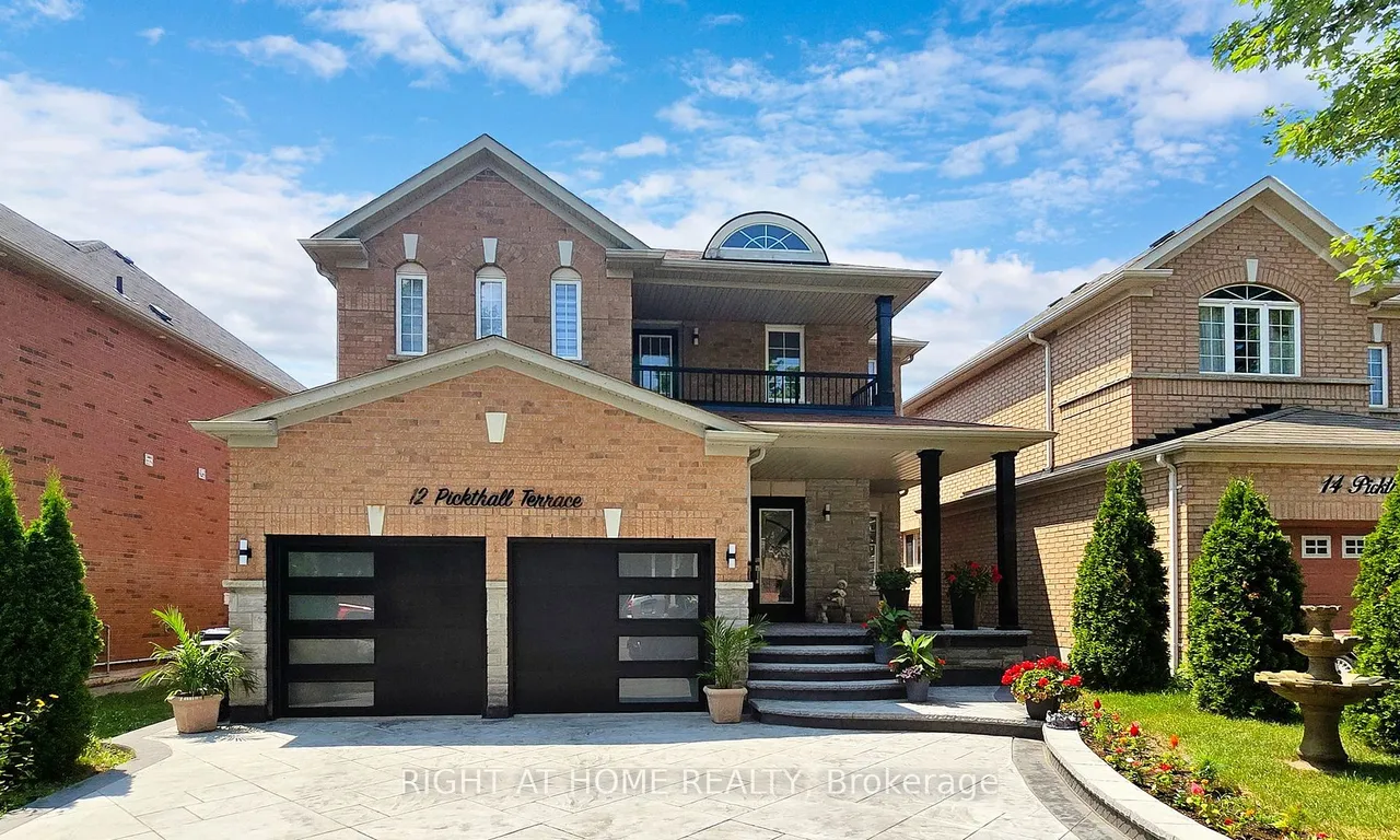 12 Pickthall Terr, Toronto, ON M1E 5K9