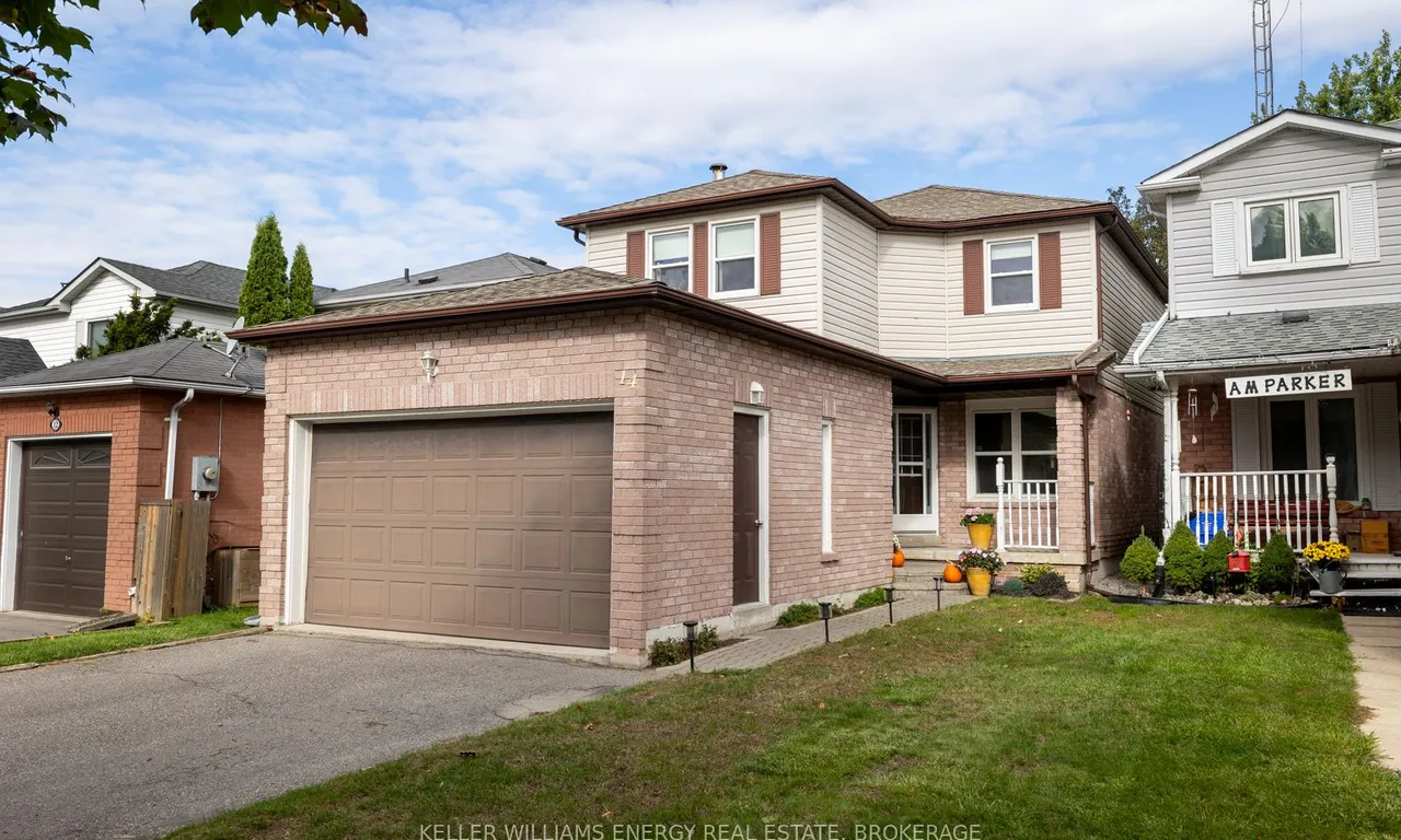 14 Flaxman Ave, Clarington, ON L1C 4S6