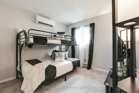 1617 Norwill Cres, Oshawa, ON L1G 7V4