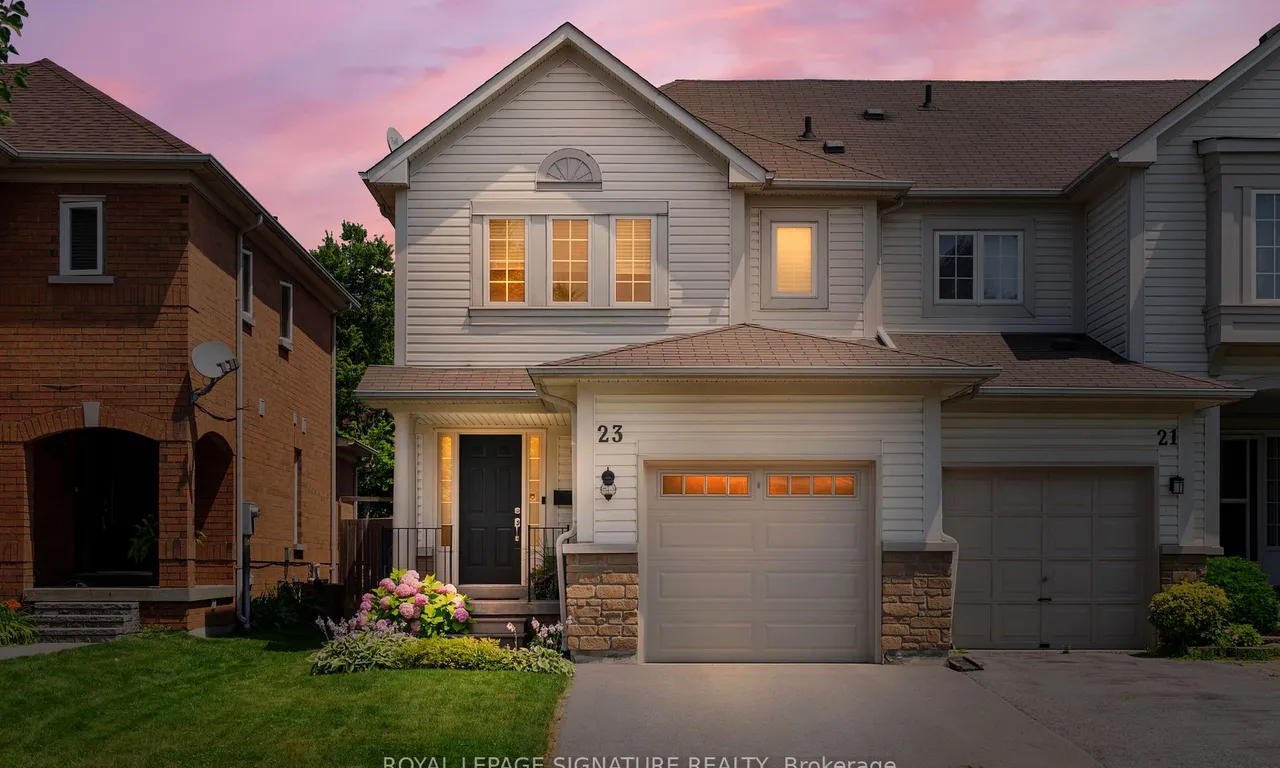 23 Eastport Dr, Toronto, ON M1C 5G2