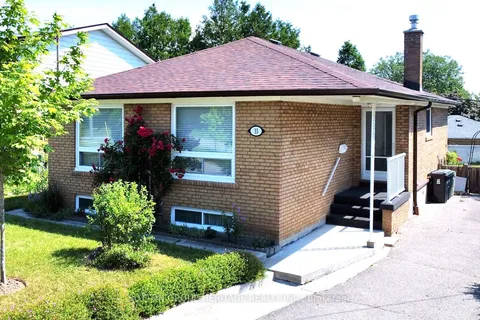 33 Indian Mound Cres, Toronto, ON M1H 1W2